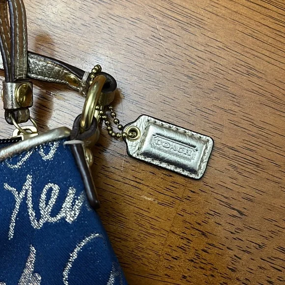 Coach Crossbody - Picture 3 of 7